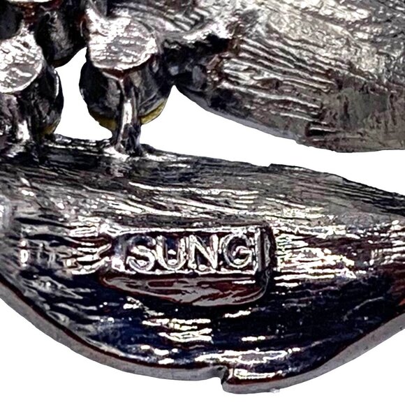 Vintage Alfred Sung Gray Tone Floral Brooch With Aurora Borealis Rhinestones - Picture 6 of 7